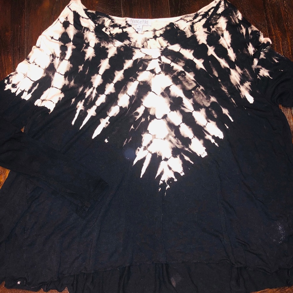Flowing, tie dye blouse by Patrons of Peace